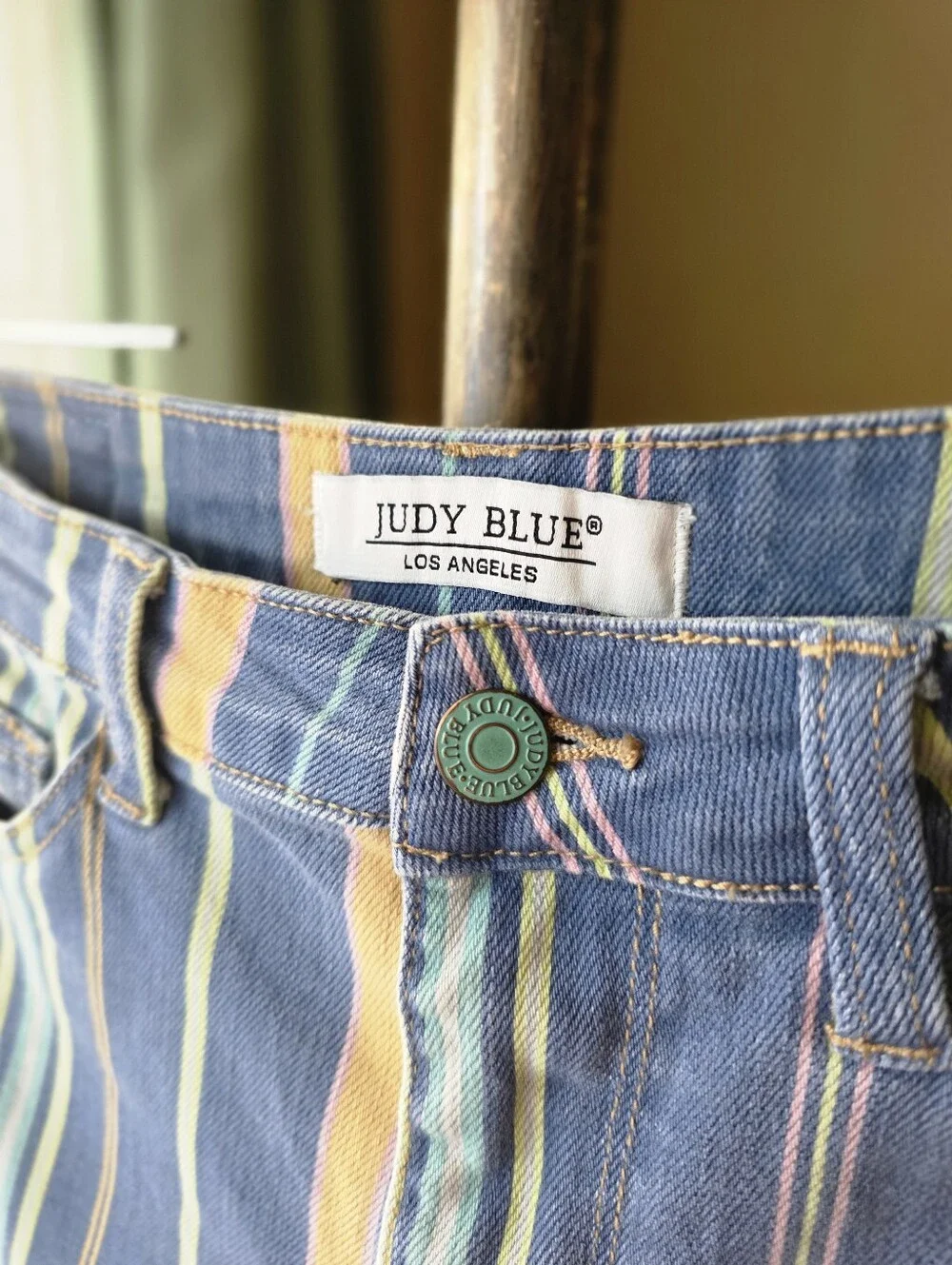 Judy Blue Striped High Waist Denim Shorts Raw Hem Stretch Cutoffs Small Boutique